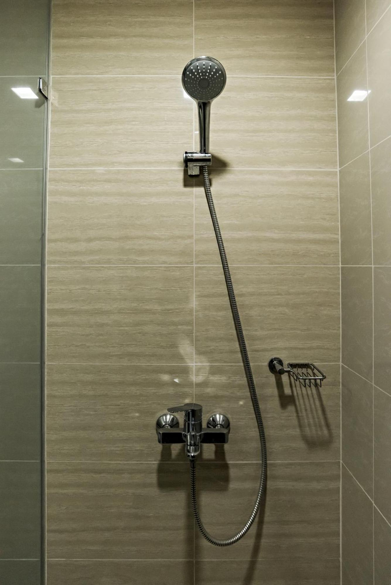 Modern 1Br In Uptown Bgc Aparthotel Taguig Luaran gambar
